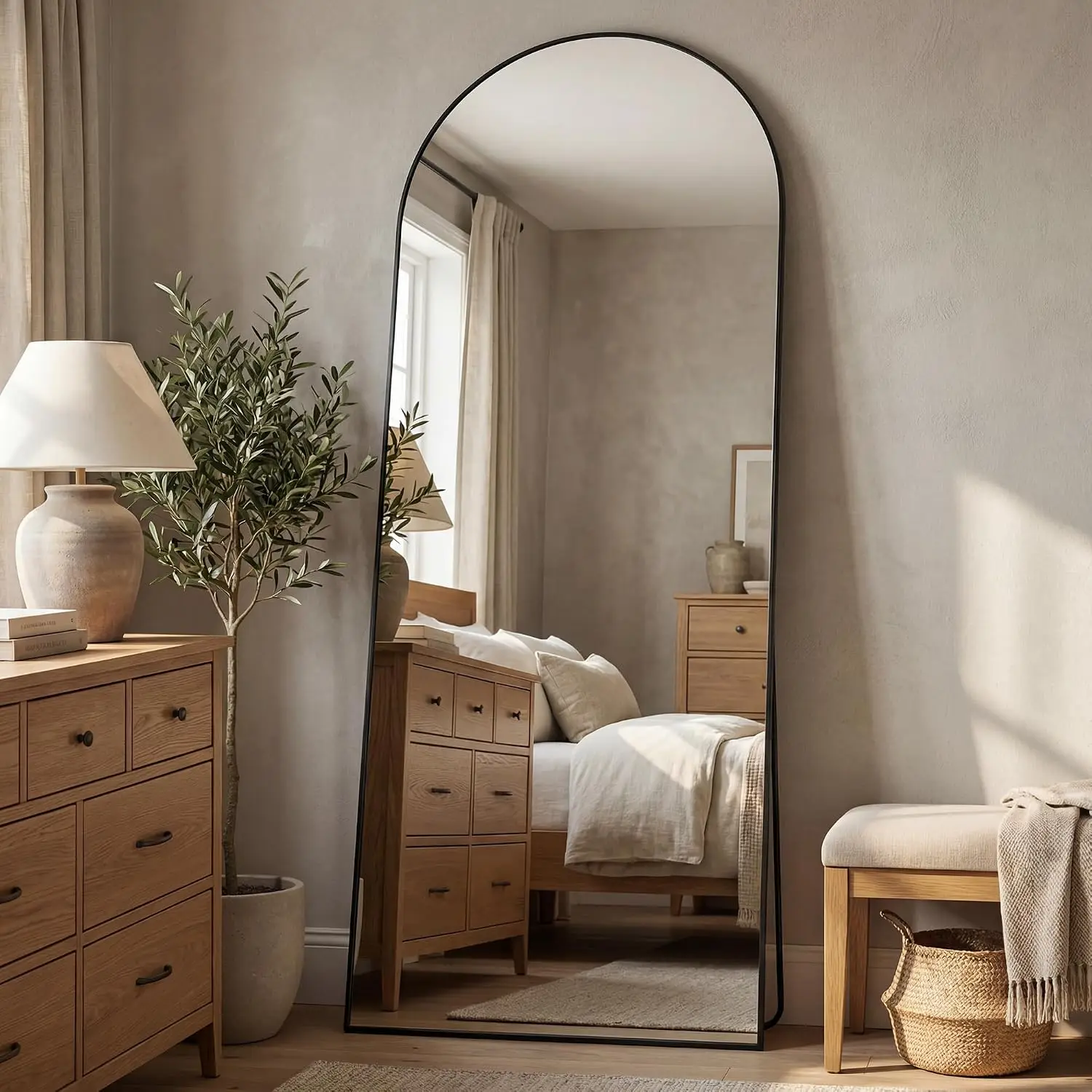 71インチ x 28インチ アーチ型全身鏡、黒色アルミフレー - Arch Mirror Leaning のレビューと価格