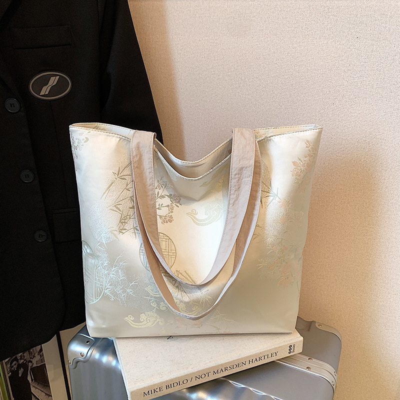 シンプルな大容量トートバッグ 女性用 ショルダーバッグ 刺繍 - Interior Design Class のレビューと価格
