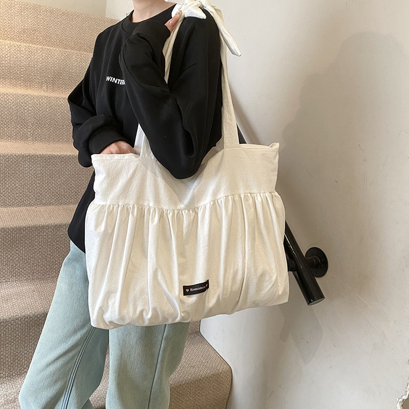 大容量の白いショッピングバッグ水玉模様のキャンバストートバッ - Interior Design Class のレビューと価格